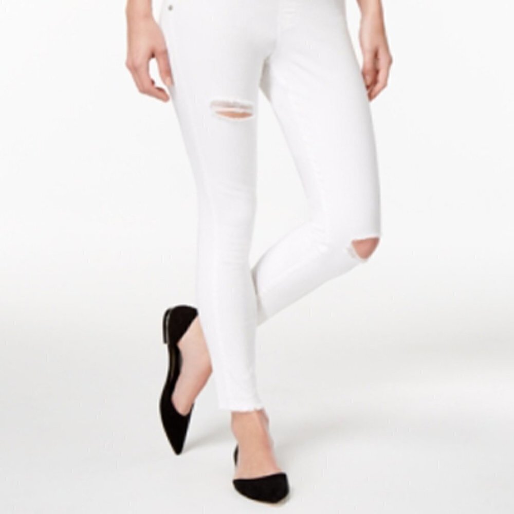 L141 Hue White Original Denim Ripped Knee Leggings